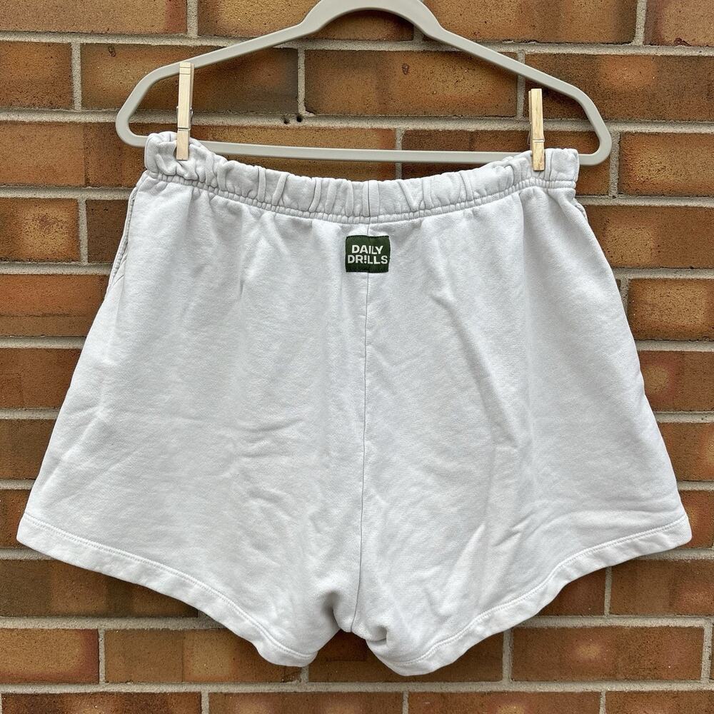 Daily Drills Sweat Shorts Cream Beige Logo Patch High Wasited Sweat Shorts Flaws